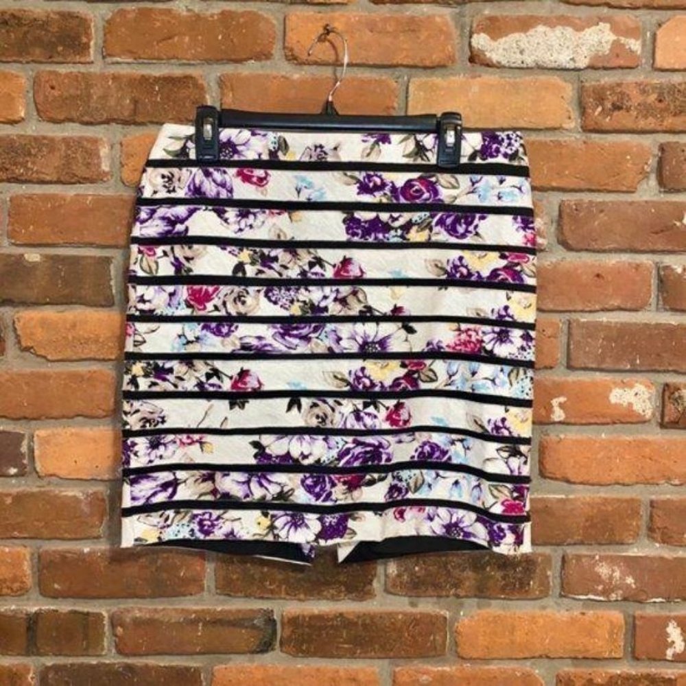 White House Black Market Floral Striped Pencil Skirt Size 10